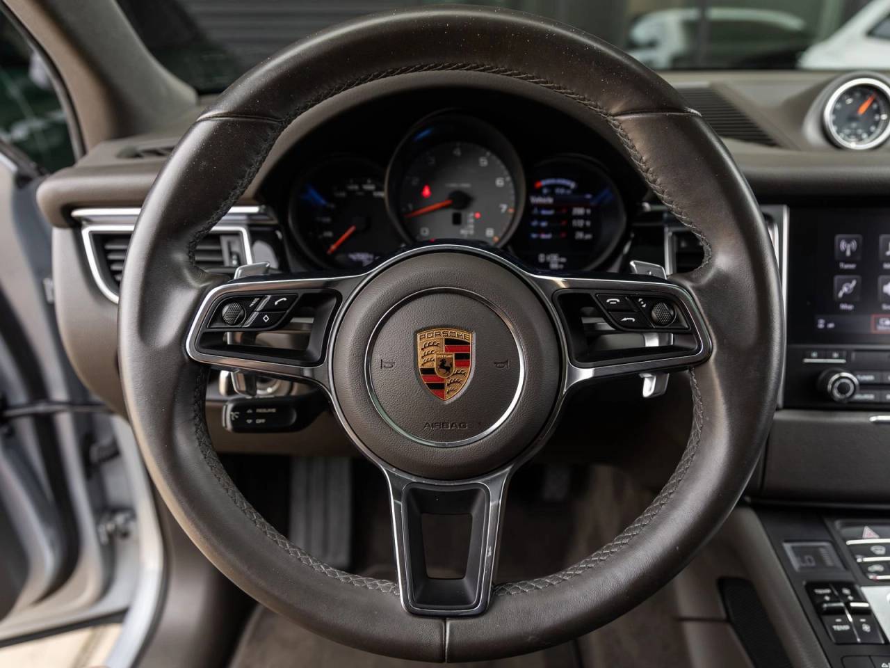 2018 Porsche Macan S