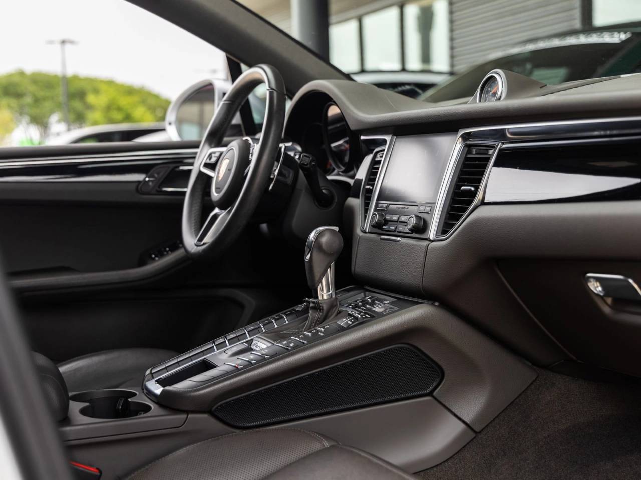 2018 Porsche Macan S