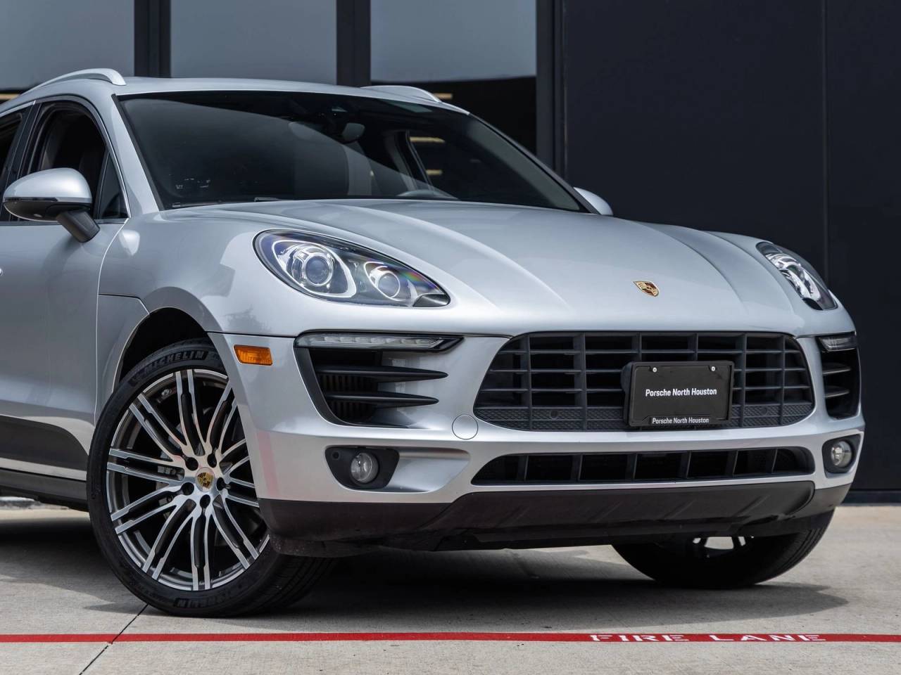 2018 Porsche Macan S