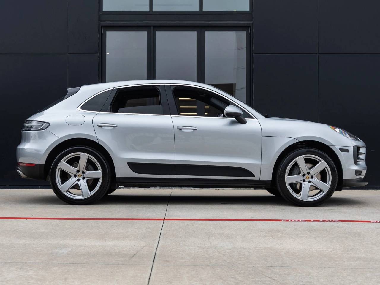 2019 Porsche Macan S