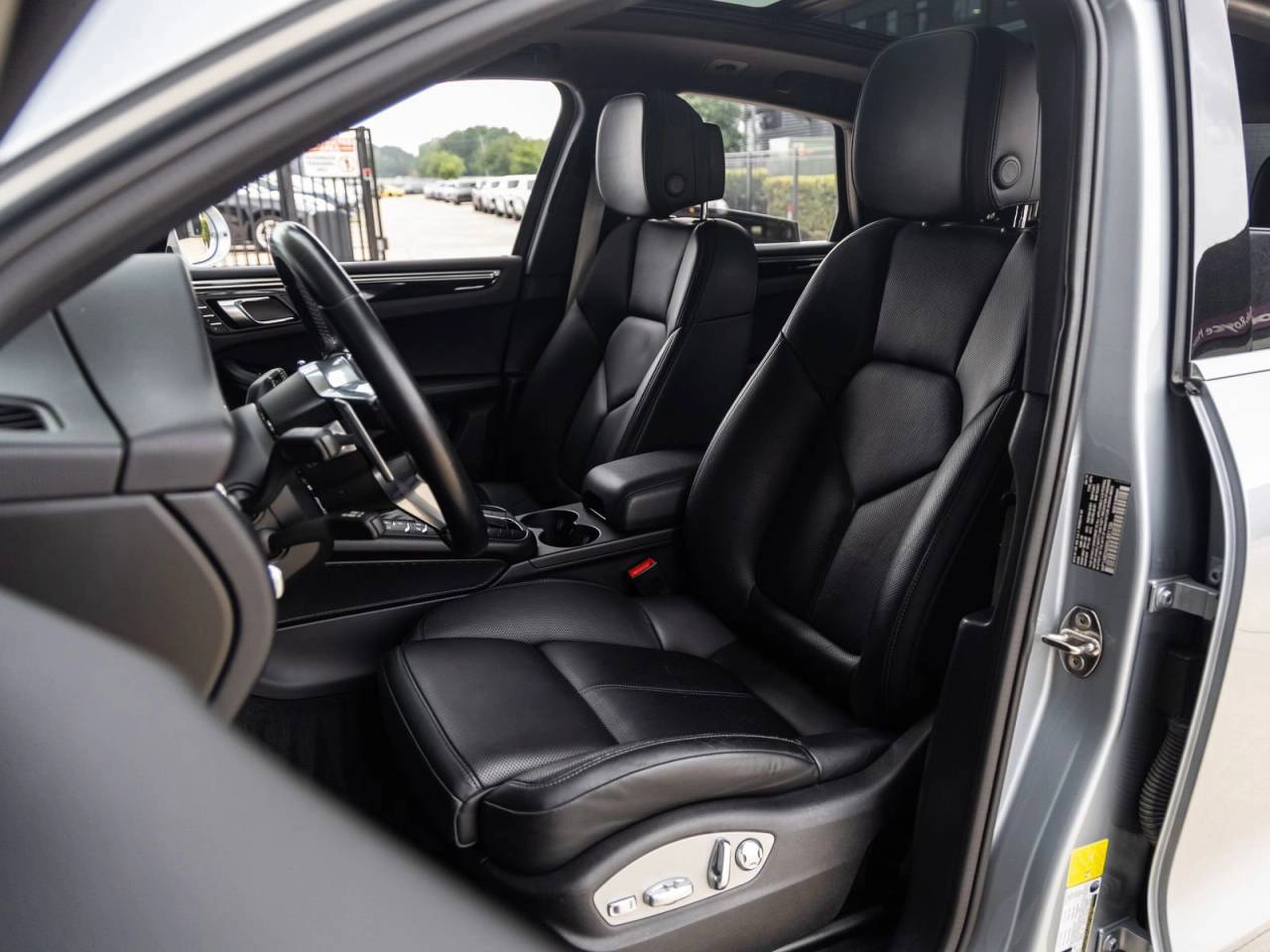 2019 Porsche Macan S