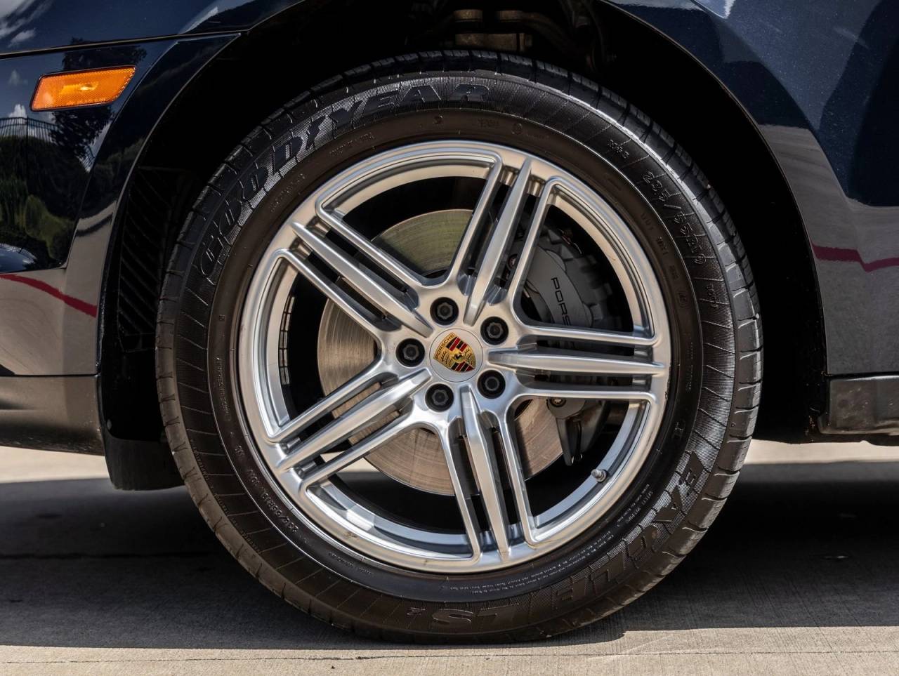 2020 Porsche Macan Macan S