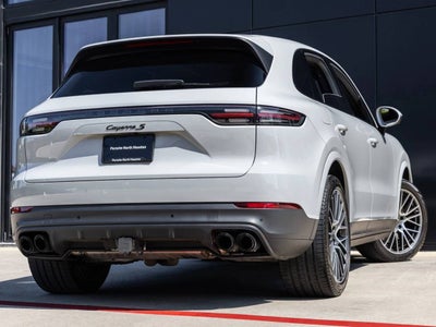 2023 Porsche Cayenne S Platinum Edition