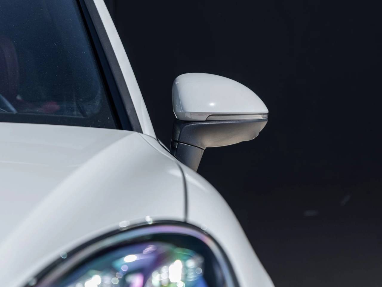 2023 Porsche Cayenne S Platinum Edition