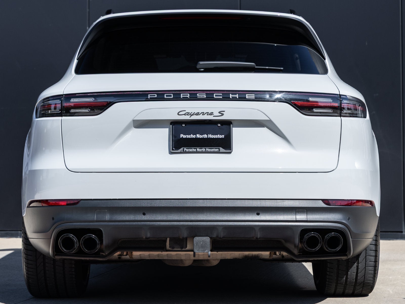 2023 Porsche Cayenne Cayenne S Platinum Edition