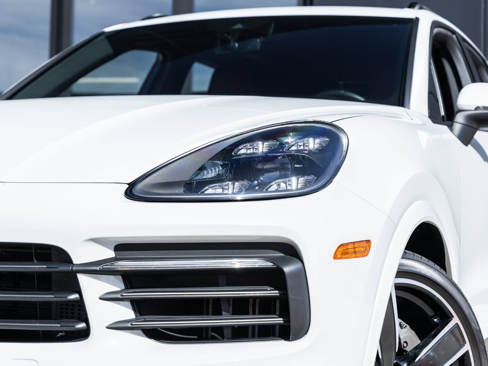 2023 Porsche Cayenne Cayenne S Platinum Edition