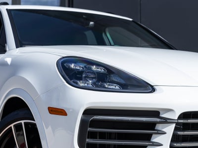 2023 Porsche Cayenne Cayenne S Platinum Edition
