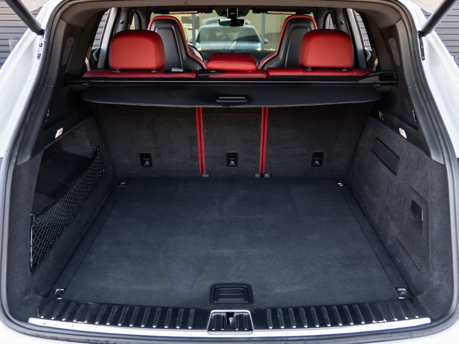 2023 Porsche Cayenne Cayenne S Platinum Edition