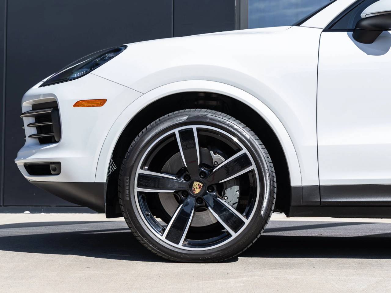 2023 Porsche Cayenne Cayenne S Platinum Edition