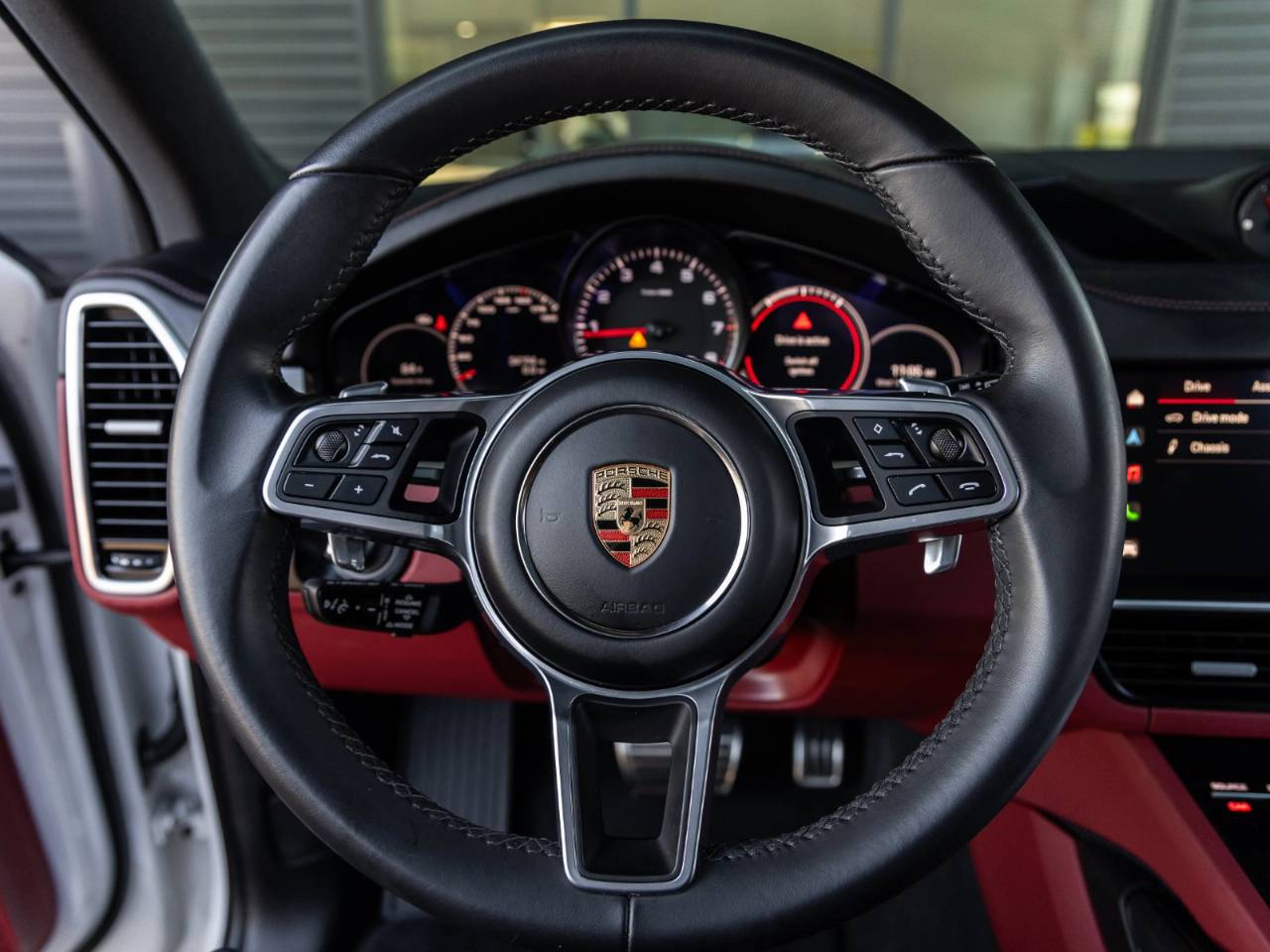 2023 Porsche Cayenne Cayenne S Platinum Edition