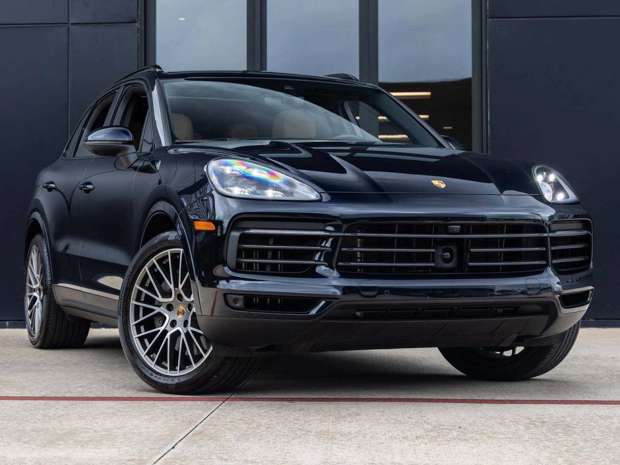 2023 Porsche Cayenne S Platinum Edition