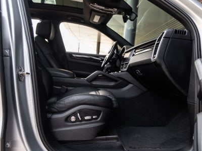 2019 Porsche Cayenne S