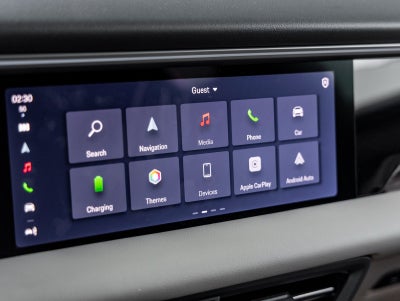 2025 Porsche Macan Electric 4S