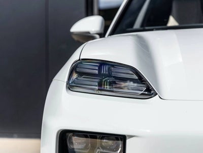 2025 Porsche Macan Electric Macan 4S Electric