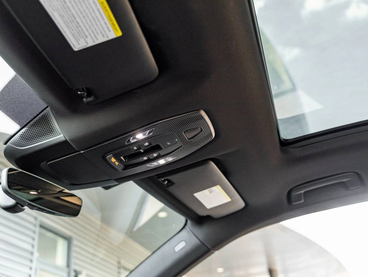 2025 Porsche Macan Electric Macan 4S Electric