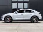 2025 Porsche Macan 4S Electric