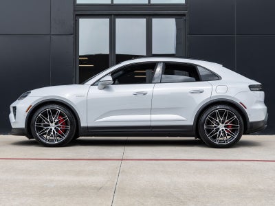 2025 Porsche Macan 4S Electric
