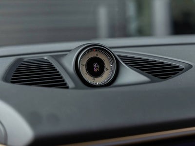 2025 Porsche Macan 4S Electric