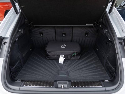 2025 Porsche Macan 4S Electric