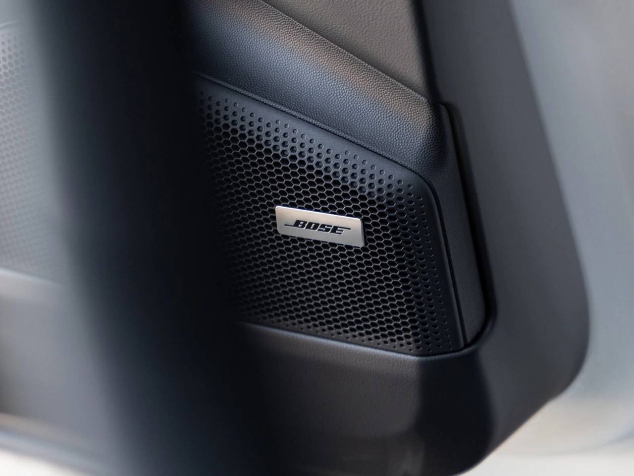2025 Porsche Macan Macan 4S Electric
