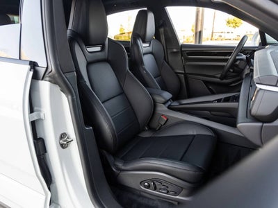 2025 Porsche Macan Macan 4S Electric