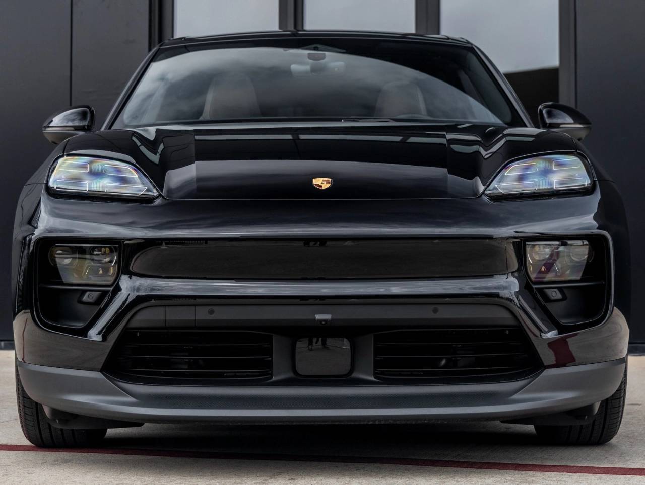 2025 Porsche Macan Macan 4S Electric
