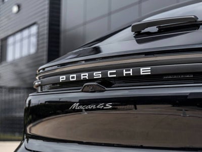 2025 Porsche Macan Macan 4S Electric
