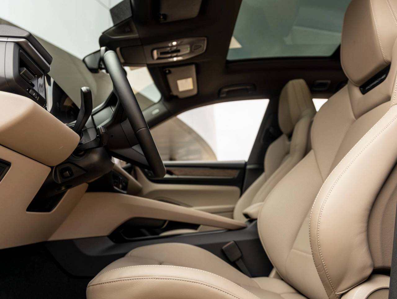 2025 Porsche Macan Macan 4S Electric