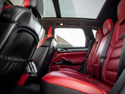 2018 Porsche Cayenne Turbo