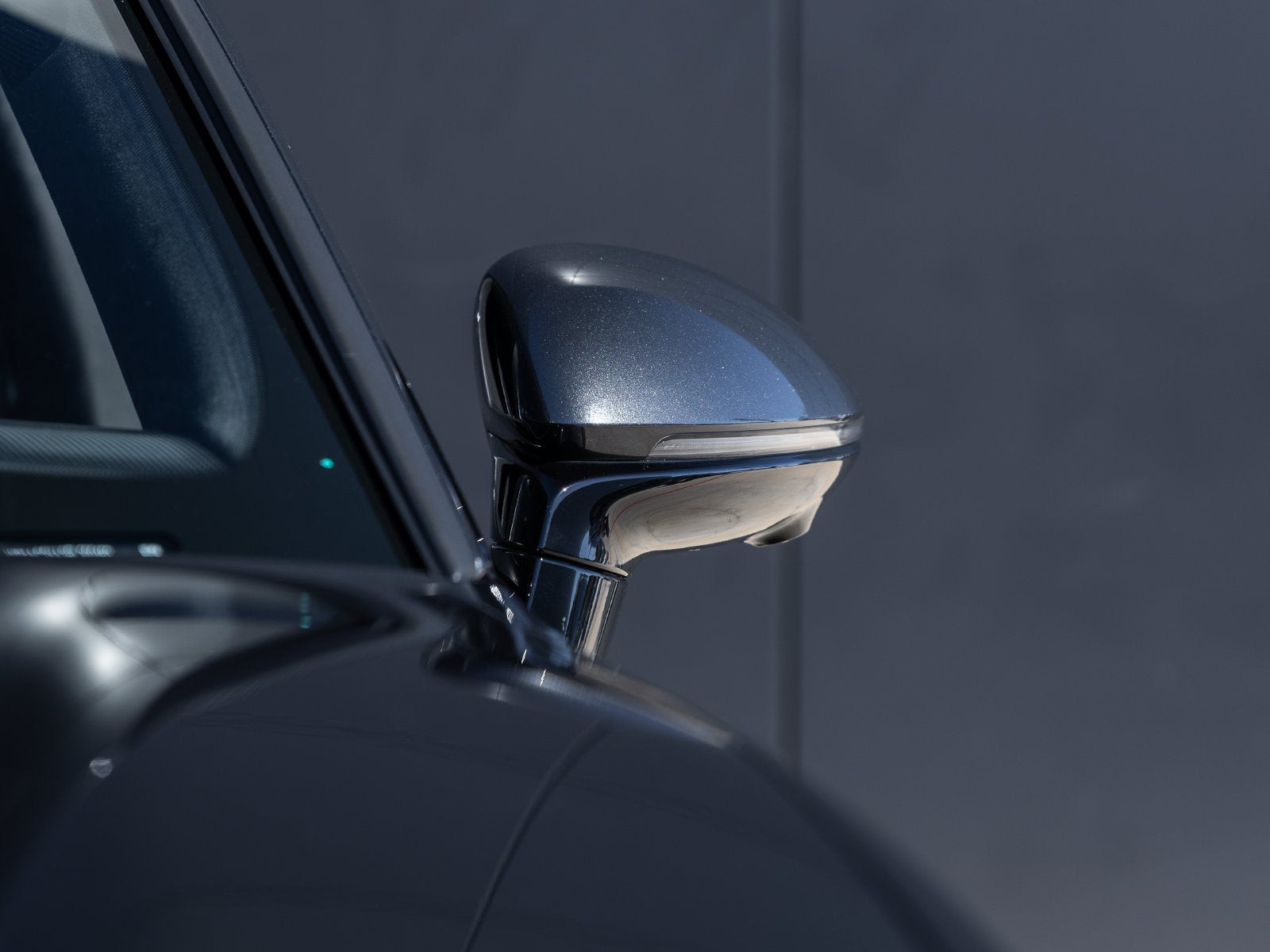 2024 Porsche Macan Electric Turbo