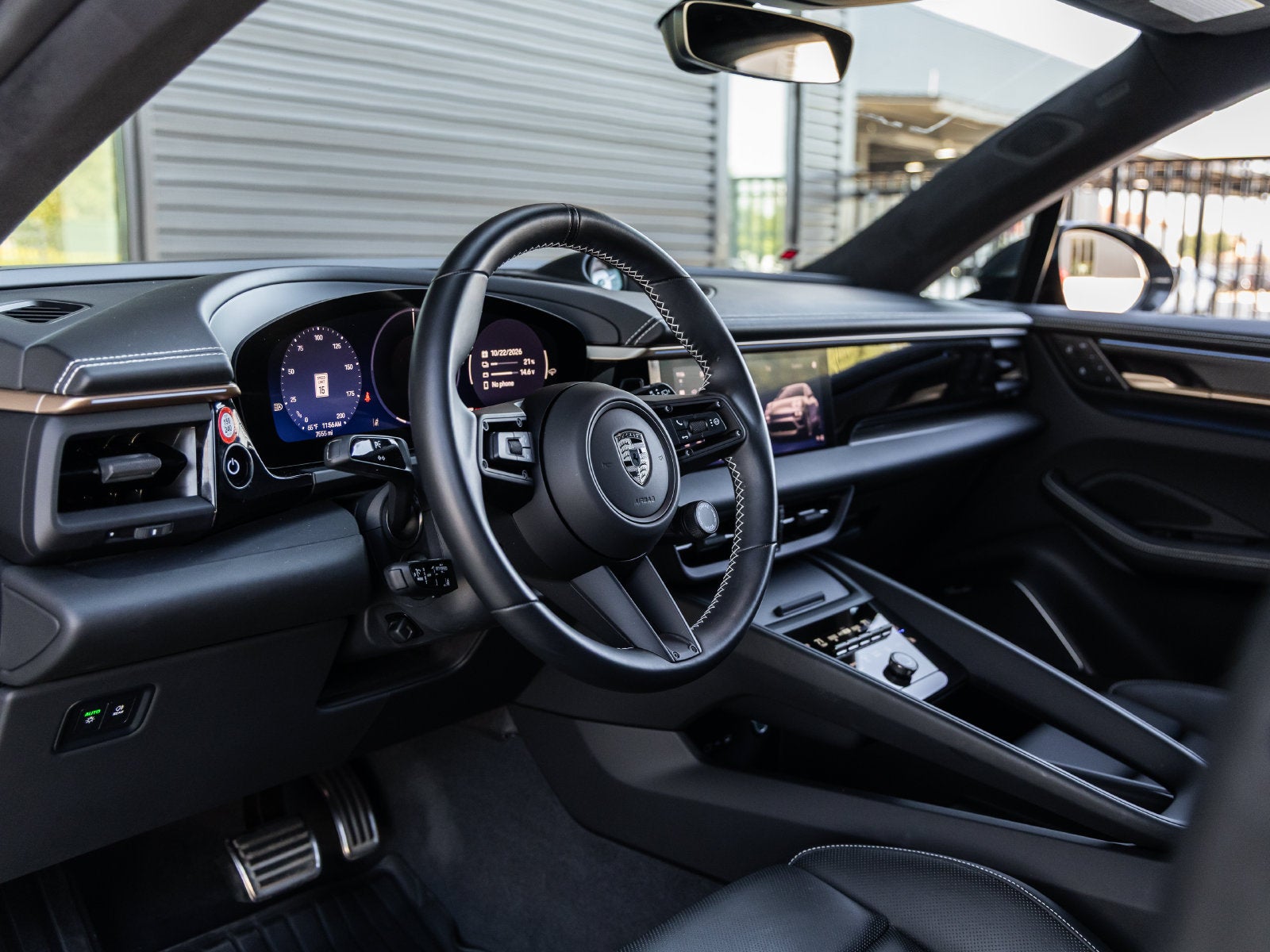 2024 Porsche Macan Electric Turbo