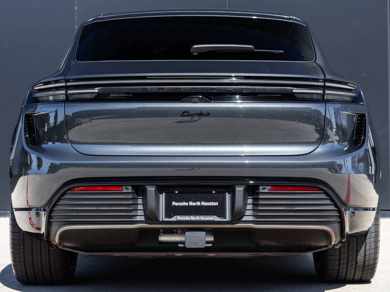 2024 Porsche Macan Macan Turbo