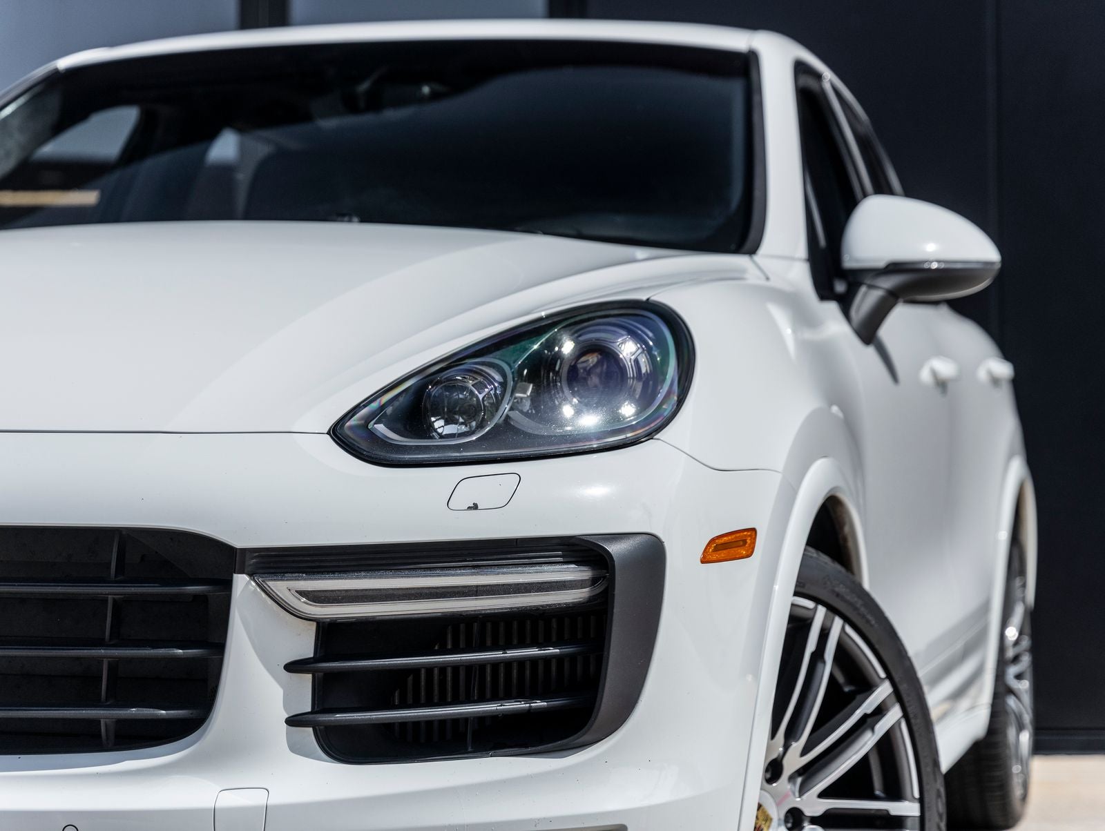 2017 Porsche Cayenne GTS