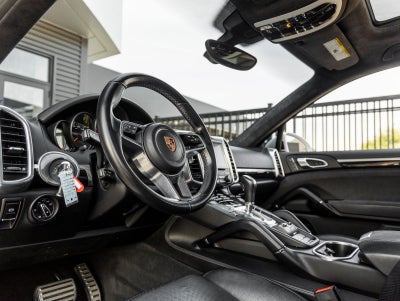 2017 Porsche Cayenne GTS