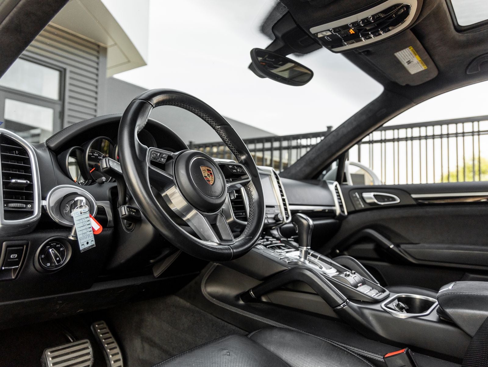 2017 Porsche Cayenne GTS