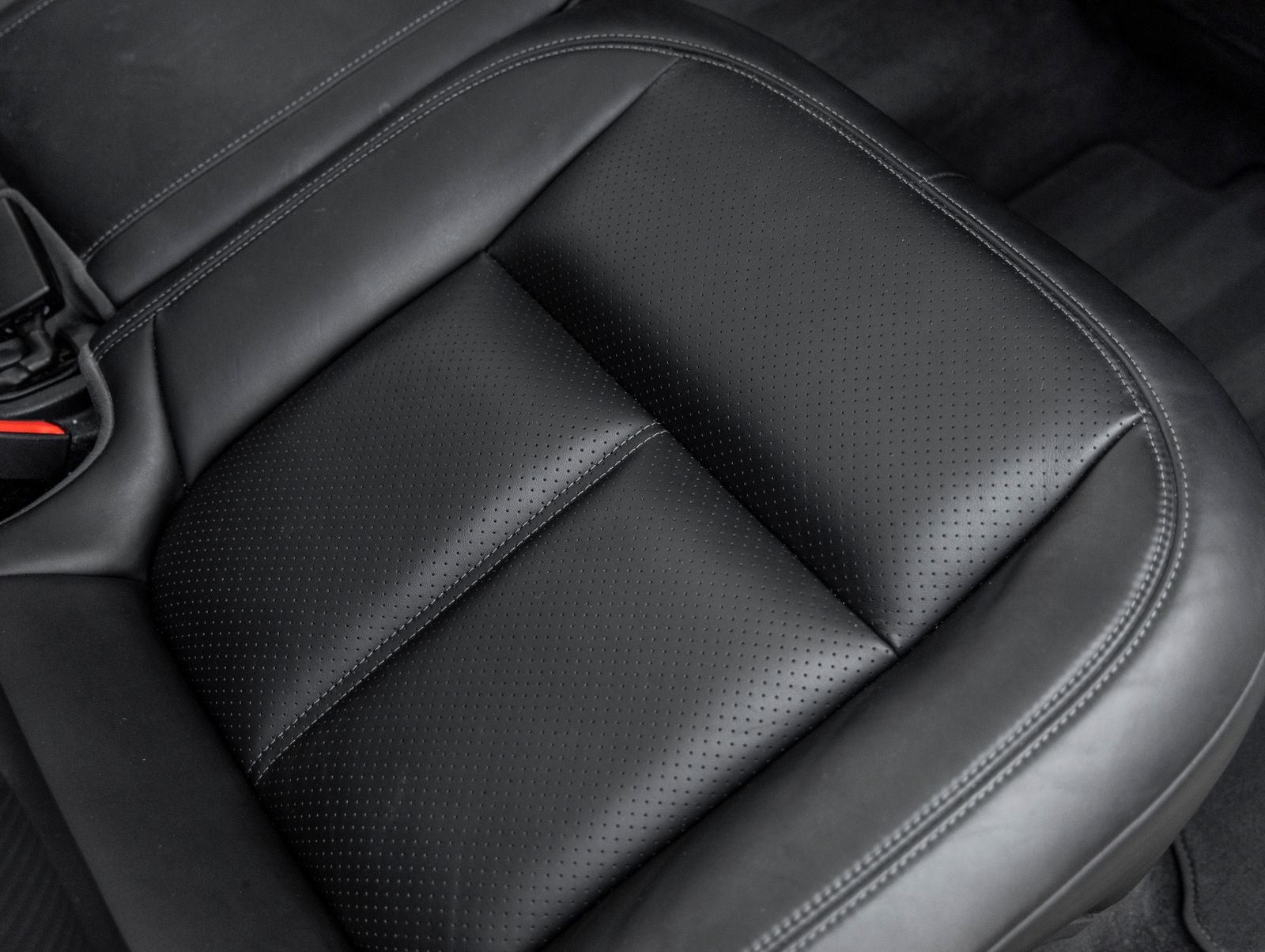 2017 Porsche Cayenne GTS