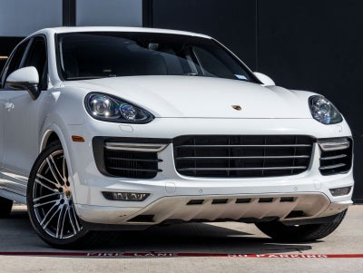 2017 Porsche Cayenne GTS