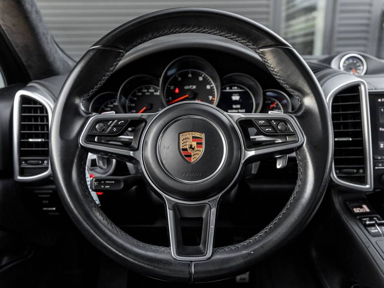 2017 Porsche Cayenne GTS