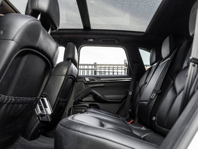2017 Porsche Cayenne GTS