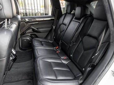 2017 Porsche Cayenne GTS