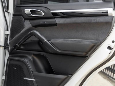 2017 Porsche Cayenne GTS