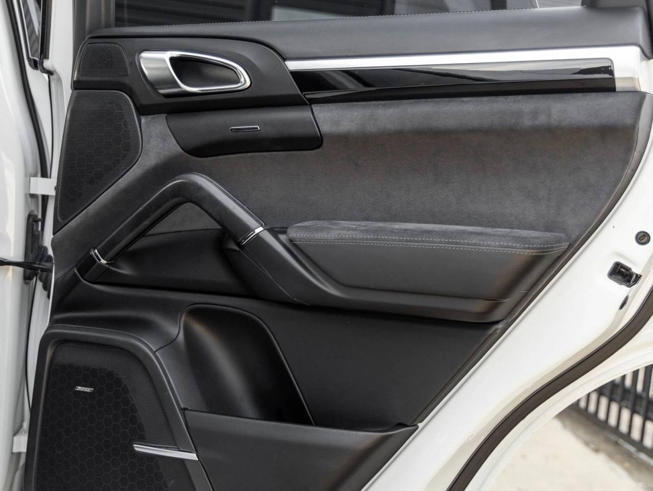 2017 Porsche Cayenne GTS