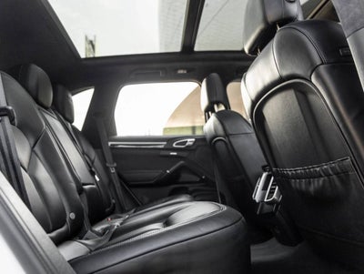 2017 Porsche Cayenne GTS