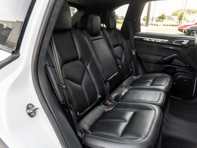 2017 Porsche Cayenne GTS