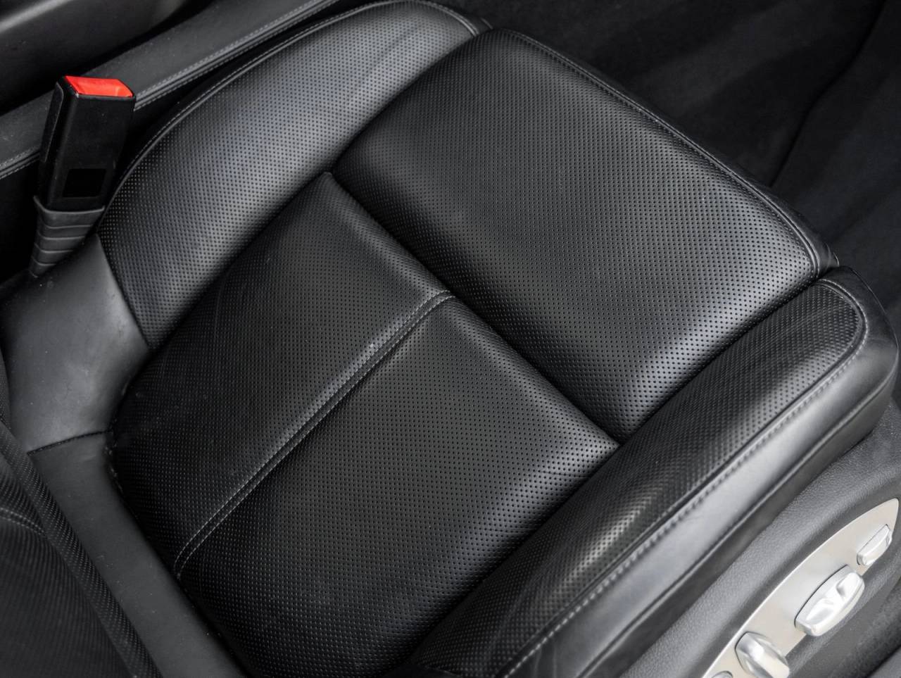 2017 Porsche Cayenne GTS