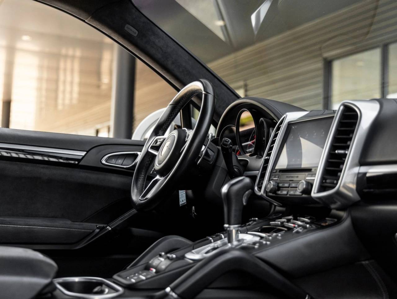 2017 Porsche Cayenne GTS