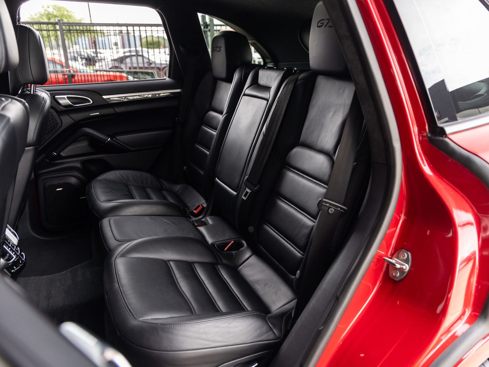 2018 Porsche Cayenne Cayenne GTS