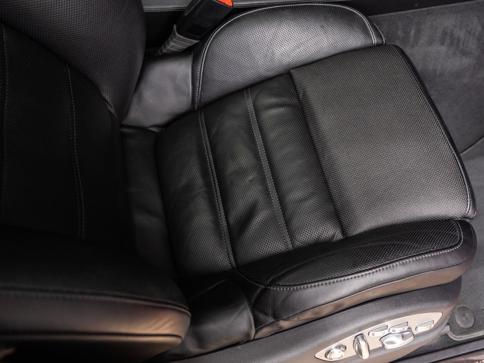 2018 Porsche Cayenne Cayenne GTS