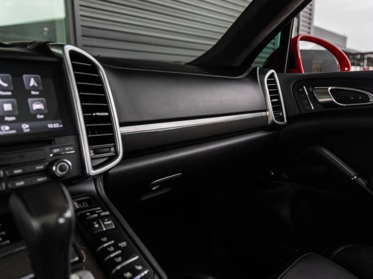 2018 Porsche Cayenne Cayenne GTS