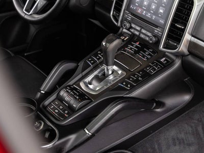 2018 Porsche Cayenne Cayenne GTS